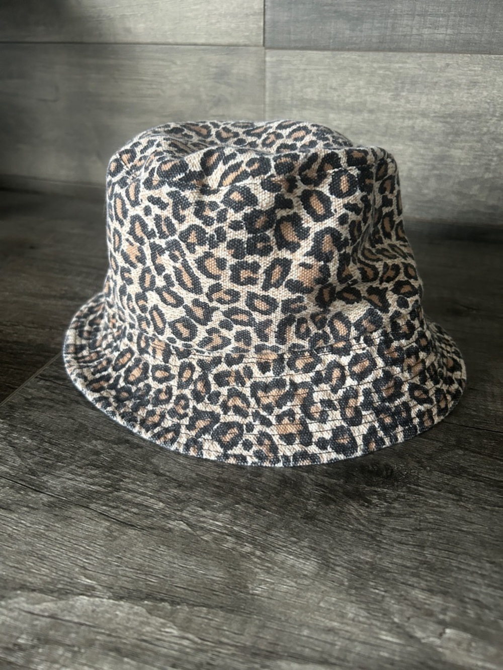 Reversible Leopard Print & Black Bucket Hat